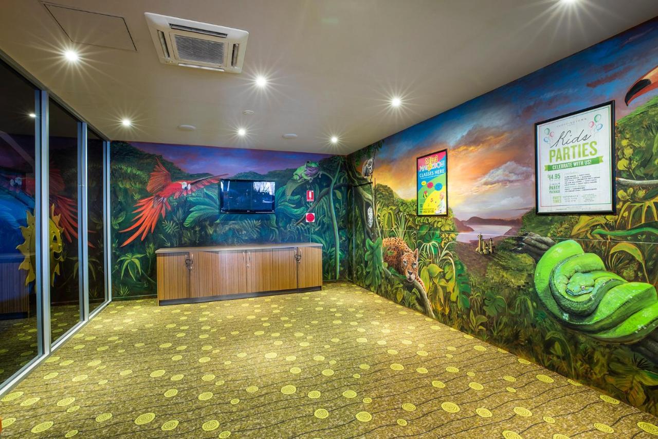 购物镇奈特卡普酒店 唐卡斯特 外观 照片